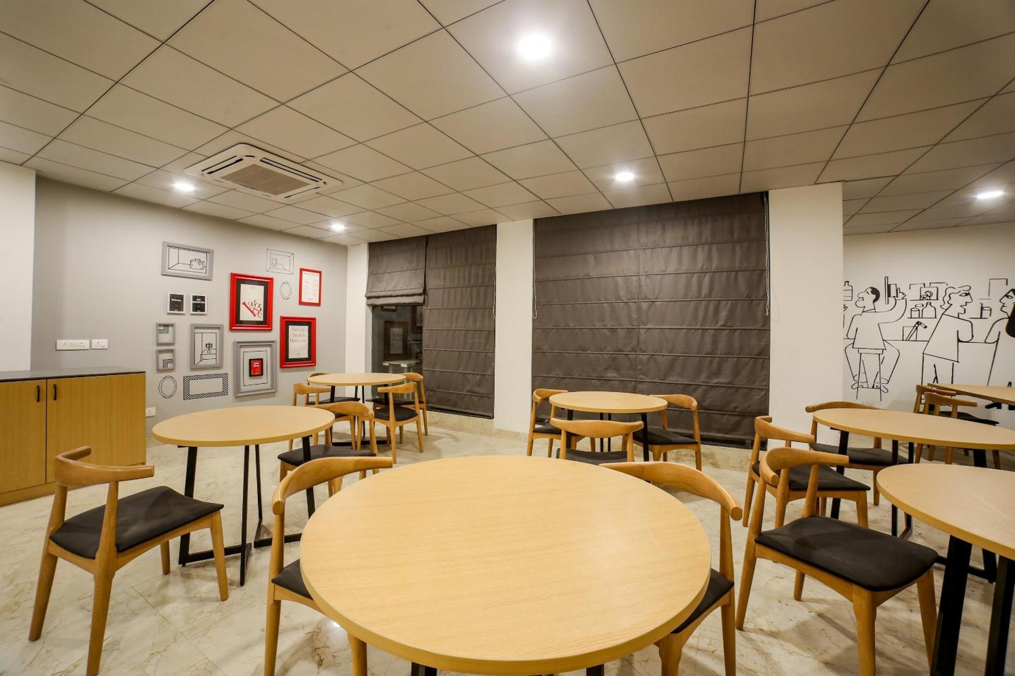 Collection O Singha Chowk Gurgaon Exteriör bild